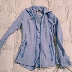 EUC Lululemon Run Swiftly jacket 2